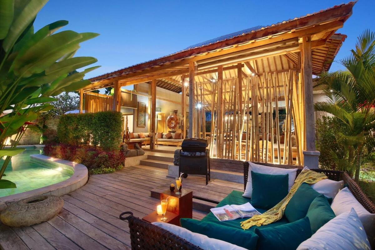 Gahana Bali Villa Семиняк Екстериор снимка