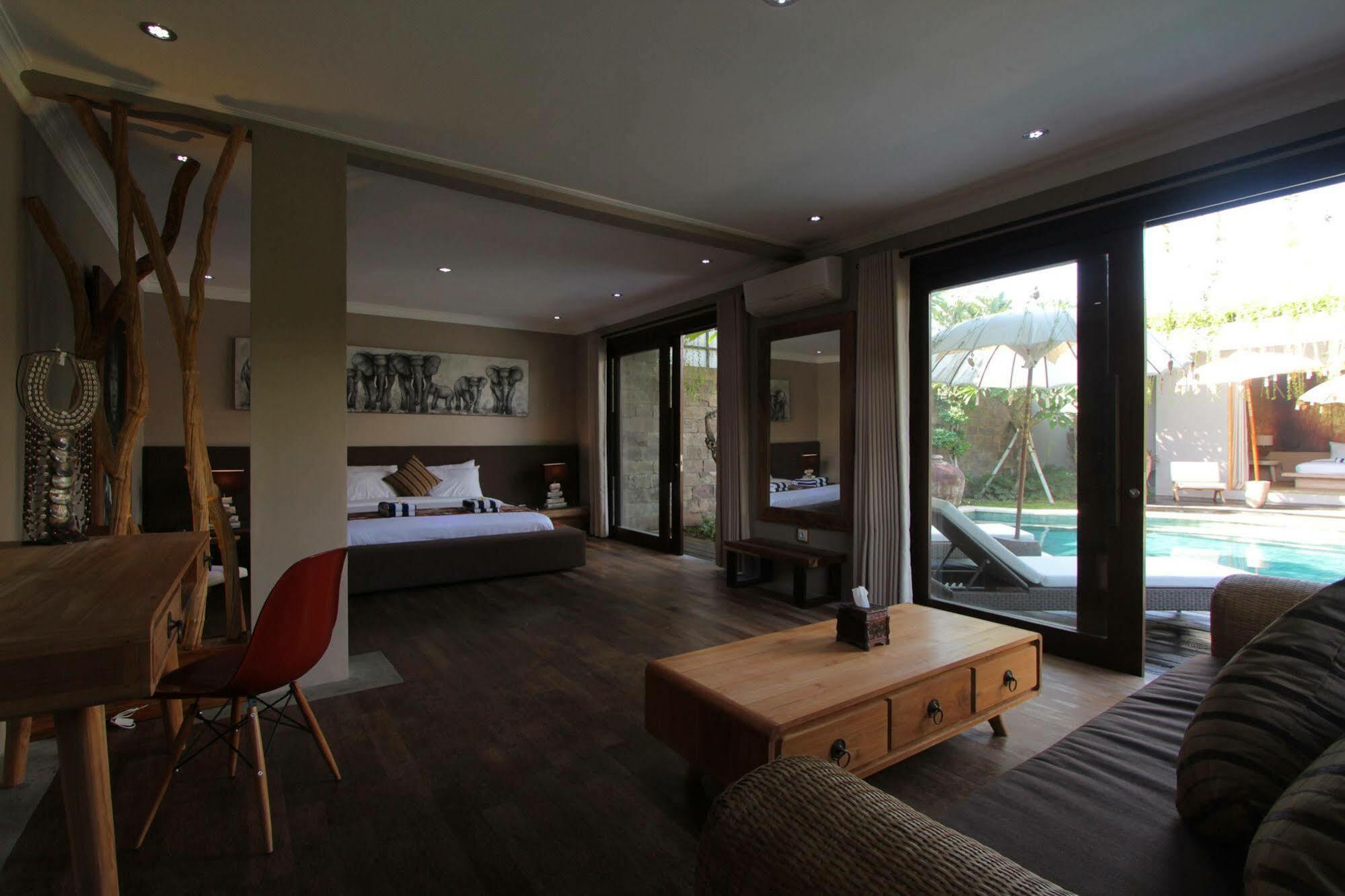 Gahana Bali Villa Семиняк Екстериор снимка