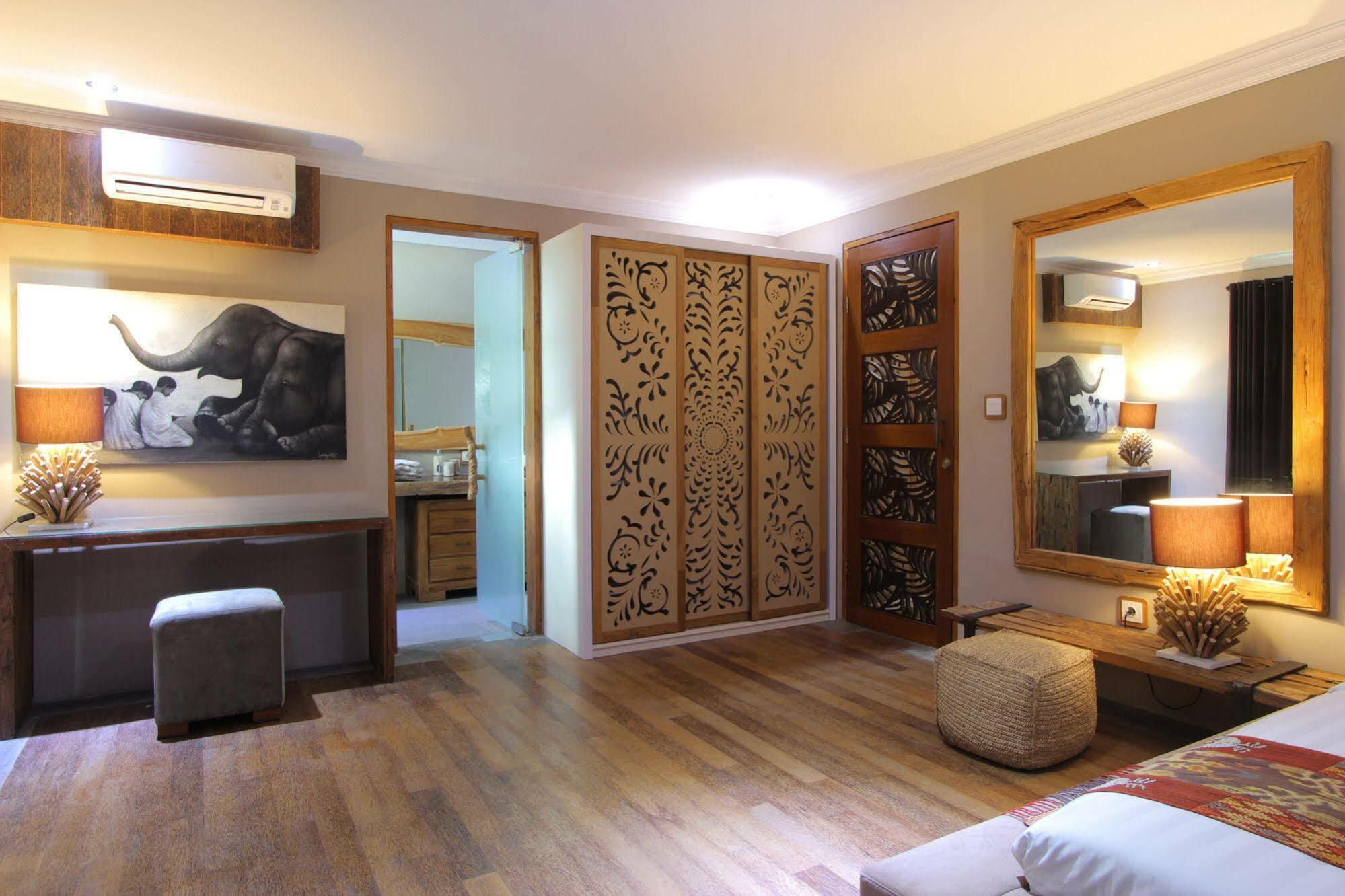 Gahana Bali Villa Семиняк Екстериор снимка
