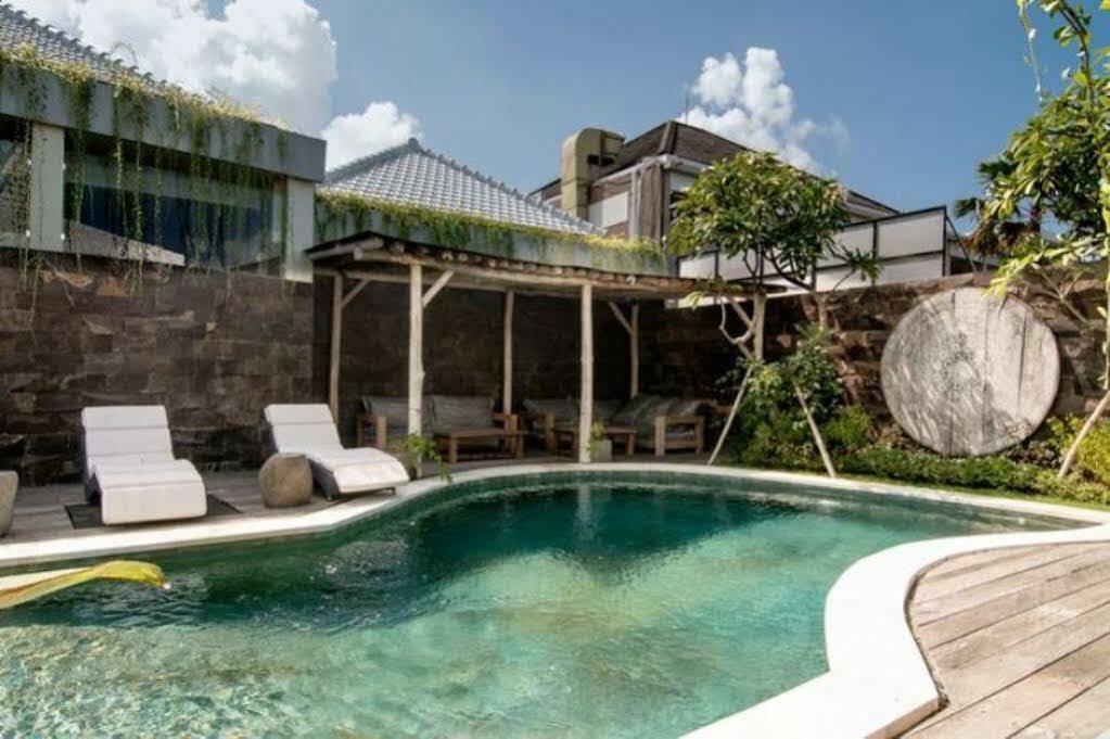 Gahana Bali Villa Семиняк Екстериор снимка