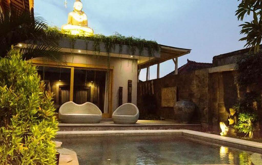 Gahana Bali Villa Семиняк Екстериор снимка