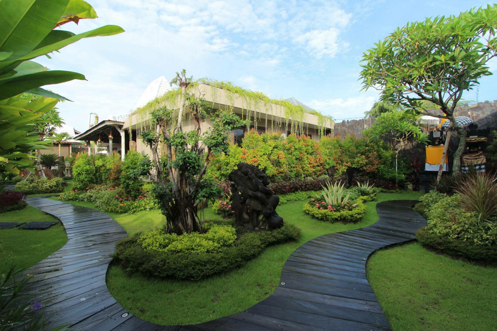 Gahana Bali Villa Семиняк Екстериор снимка