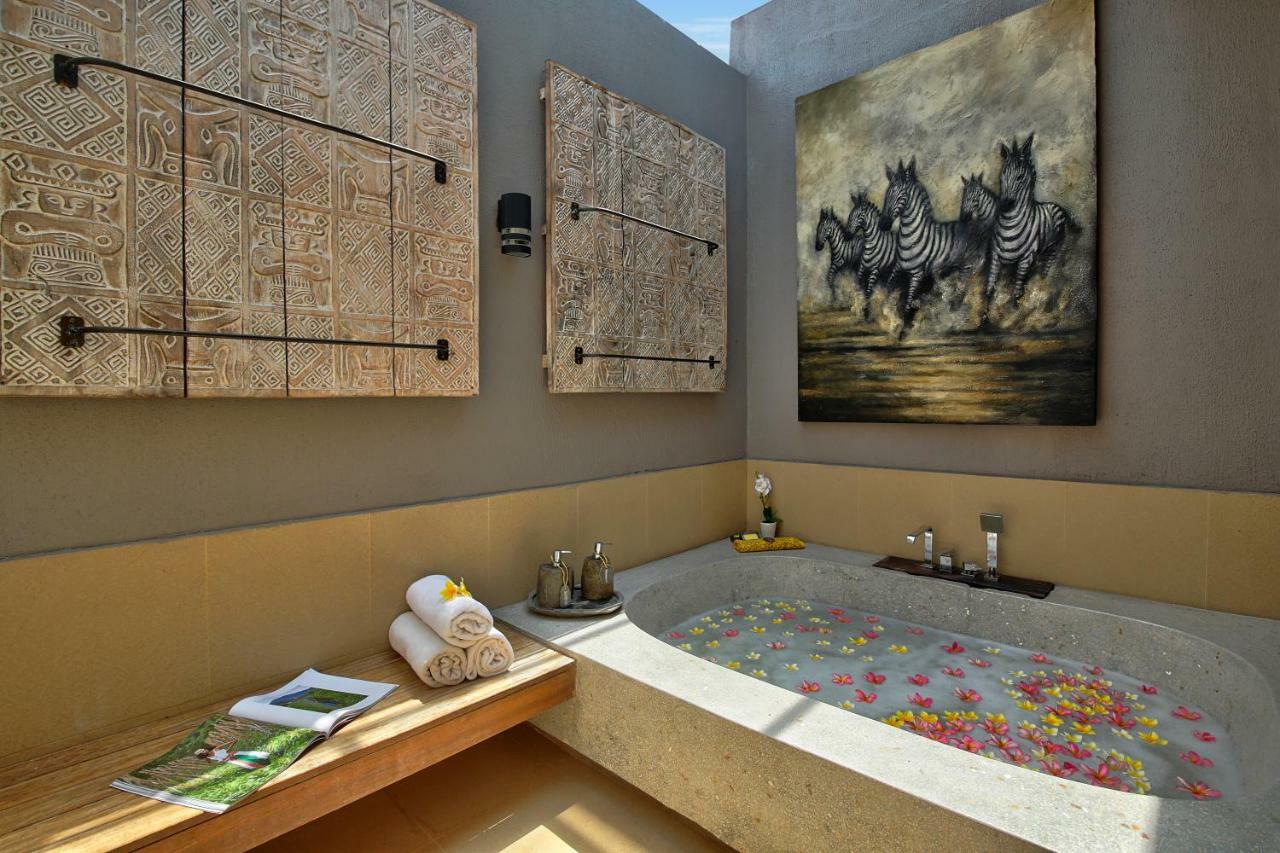 Gahana Bali Villa Семиняк Екстериор снимка